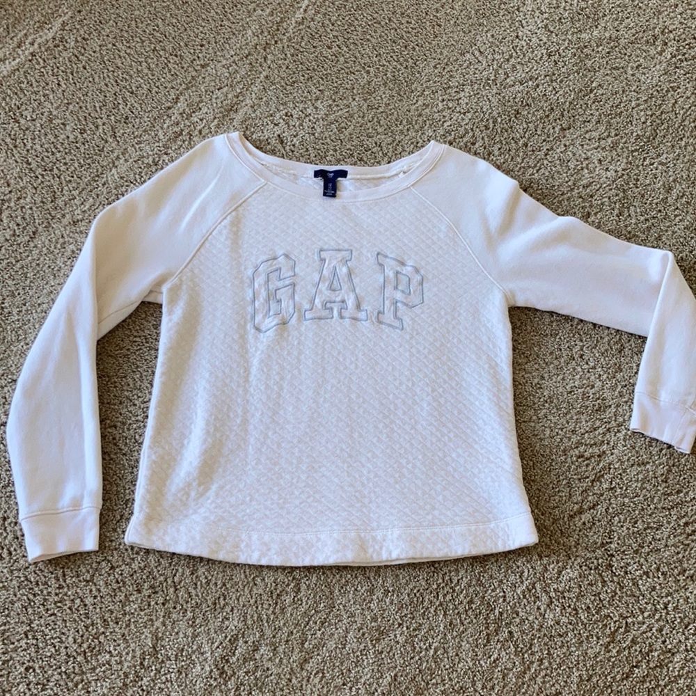 GAP sweatshirt